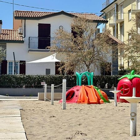 Villa Dolcevita ベラーリア・イジェア・マリーナ エクステリア 写真